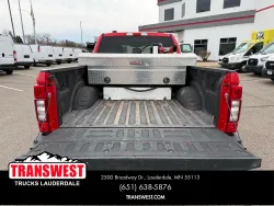 2022 Ford Super Duty F-350 XLT | Thumbnail Photo 12 of 21