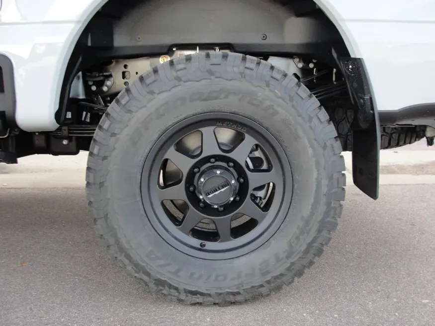 2026 Ford Super Duty F-250 Lariat | Photo 47 of 52