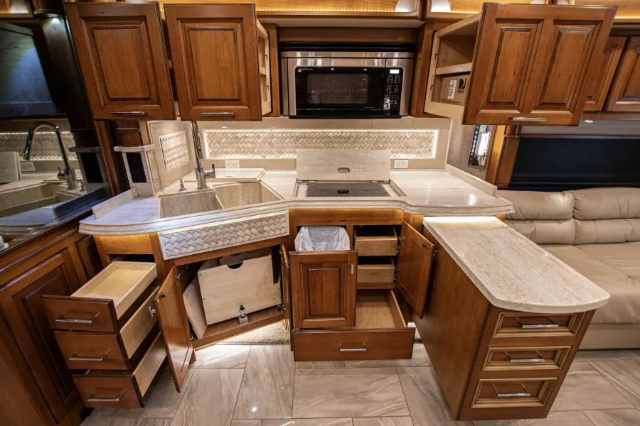 2018 Tiffin Allegro Bus 45OPP | Photo 20 of 33