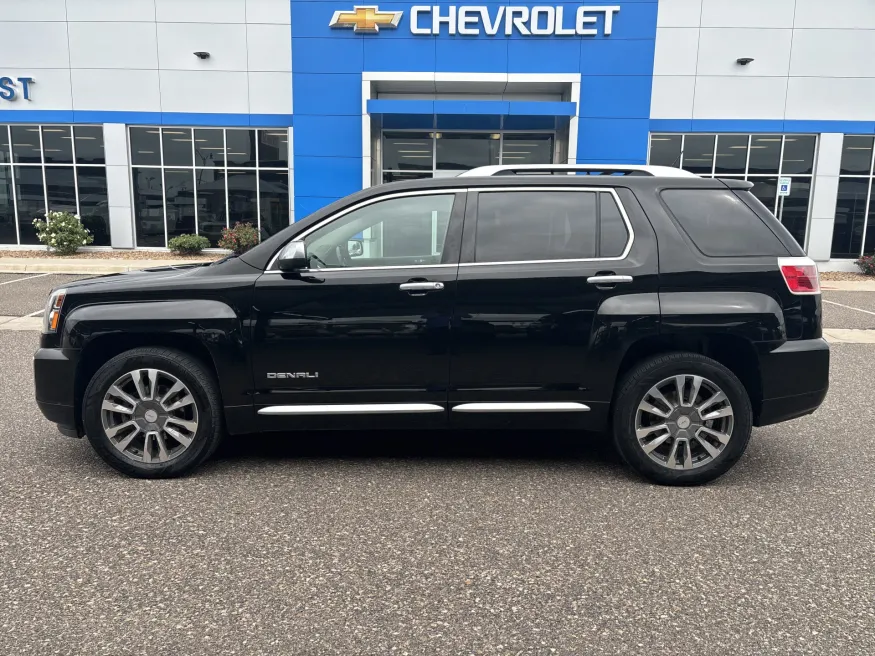 2017 GMC Terrain Denali | Photo 1 of 19