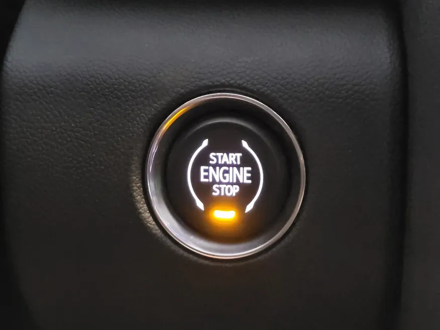 2026 GMC Acadia Denali Ultimate | Photo 17 of 26