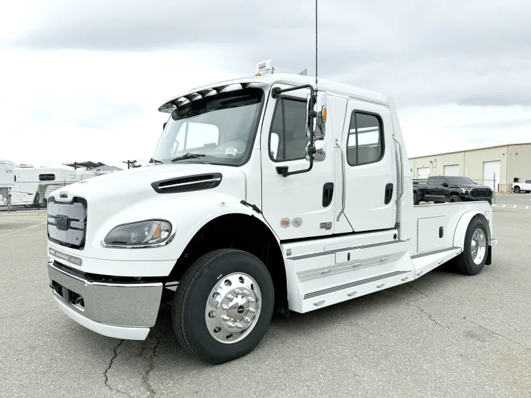 2025 Freightliner M2 106 Plus Summit Hauler