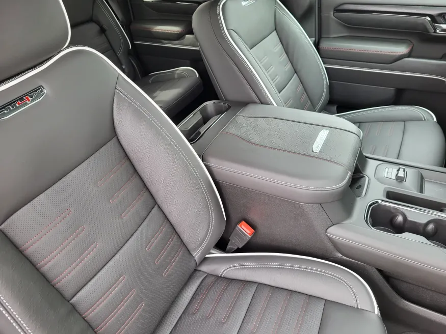 2026 GMC Sierra 2500HD AT4X | Photo 12 of 25