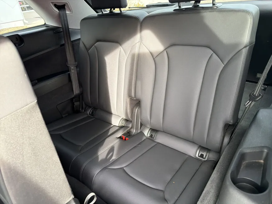 2023 Audi Q7 Premium Plus | Photo 10 of 23