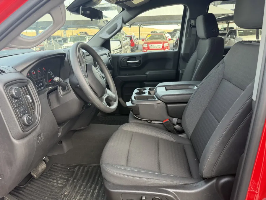 2024 Chevrolet Silverado 1500 Custom Trail Boss | Photo 15 of 21