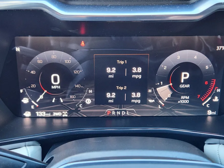 2026 GMC Canyon 4WD AT4X | Photo 10 of 22