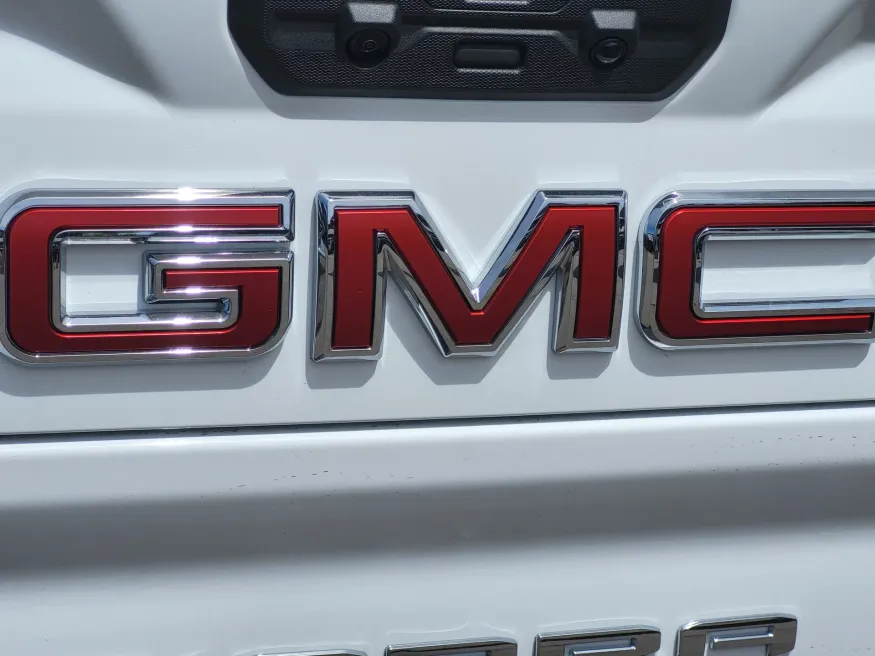 2026 GMC Sierra 2500HD SLE | Photo 10 of 24