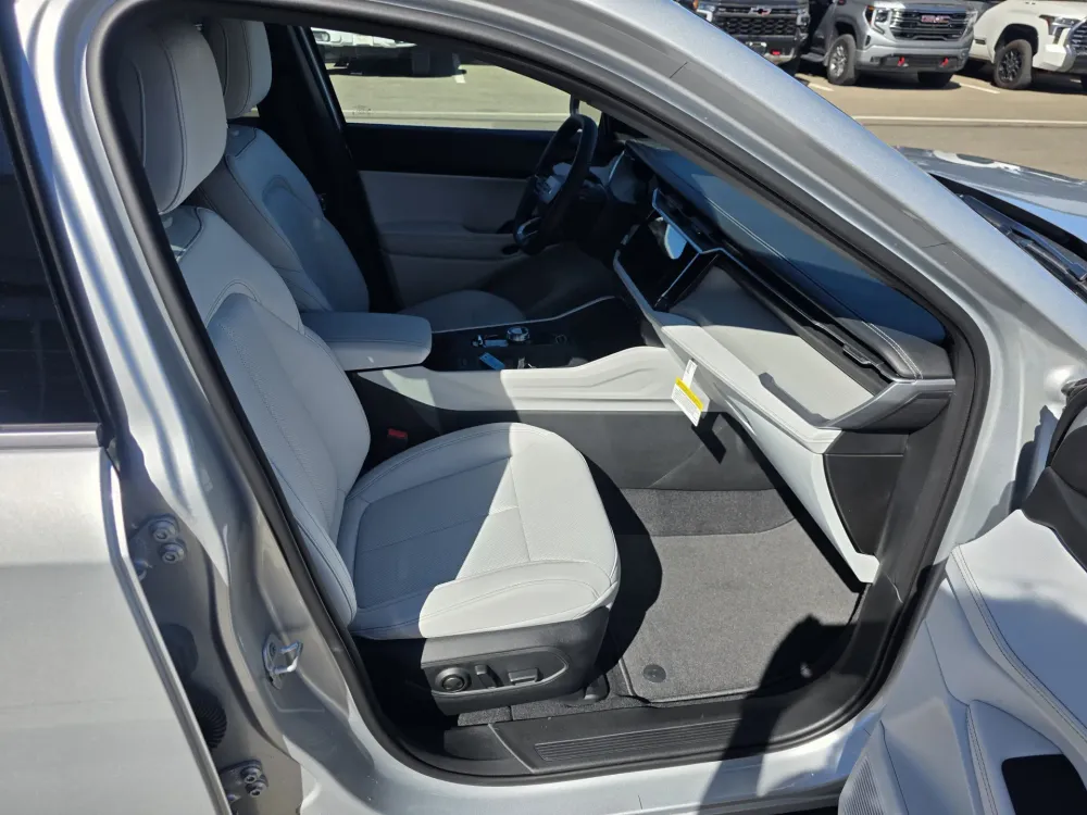 2026 Jeep Cherokee Limited - Photo 16