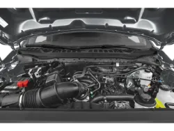 2025 Ford Super Duty F-250 | Thumbnail Photo 8 of 12