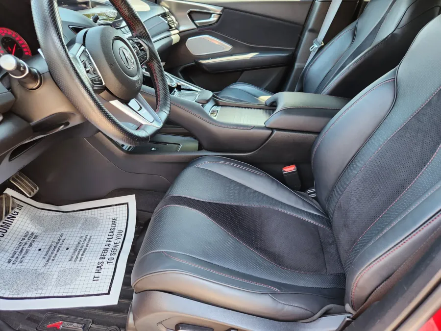 2024 Acura RDX w/A-Spec Package | Photo 9 of 33