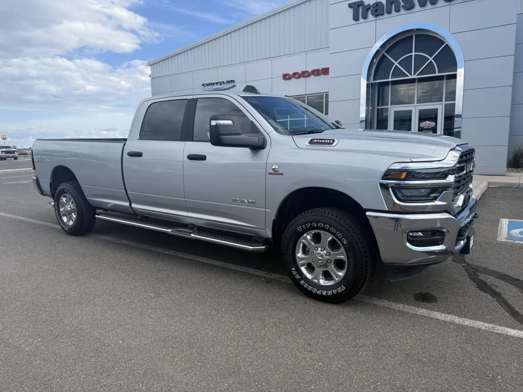 2025 RAM 3500 Big Horn 