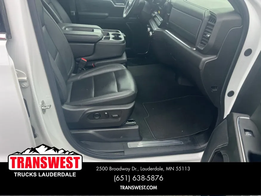 2025 GMC Sierra 1500 SLT | Photo 2 of 16