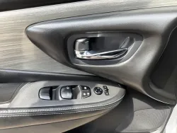 2016 Nissan Murano | Thumbnail Photo 11 of 18