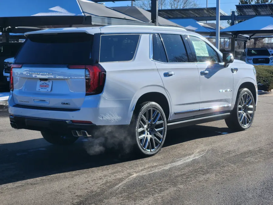 2026 GMC Yukon Denali Ultimate | Photo 2 of 23