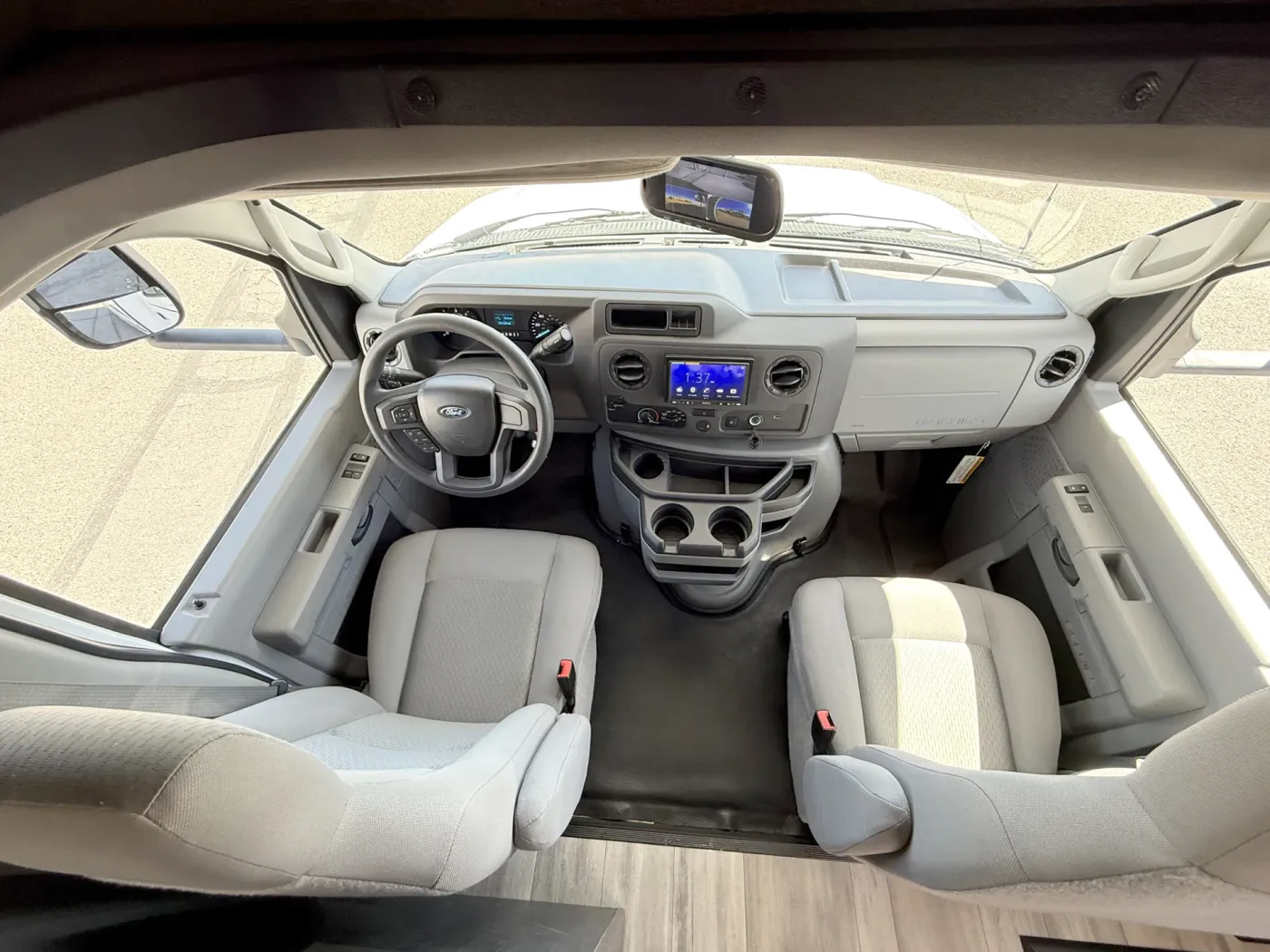 2023 Forest River Forester 2251LE | Photo 4 of 16