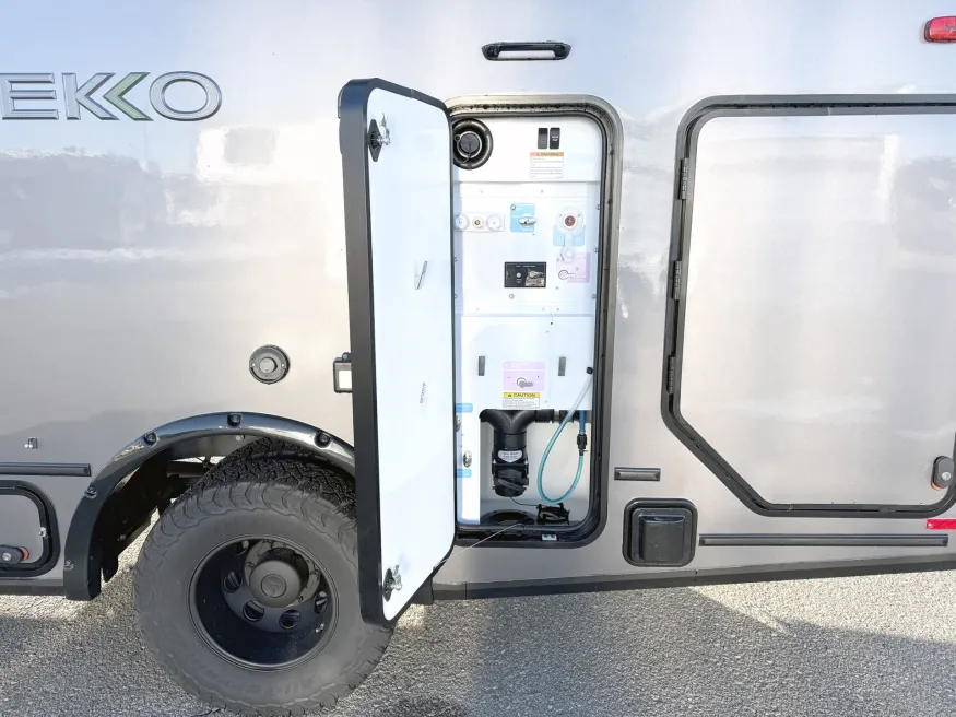 2026 Winnebago EKKO 23B | Photo 22 of 23