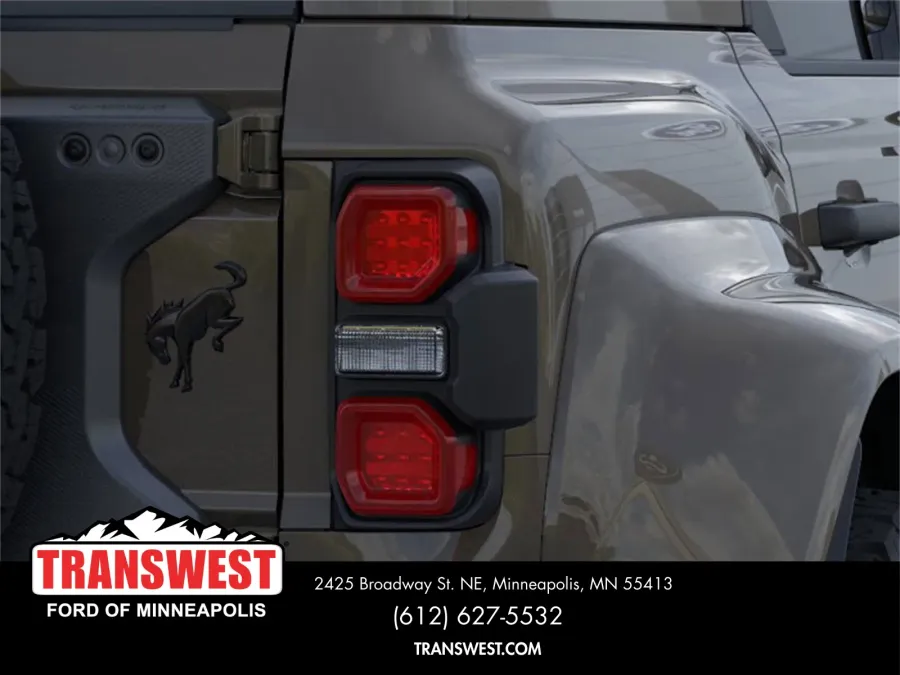 2025 Ford Bronco | Photo 23 of 25