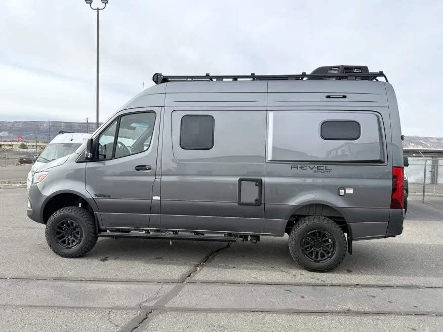 2026 Winnebago Revel Sport 44C | Photo 11 of 13