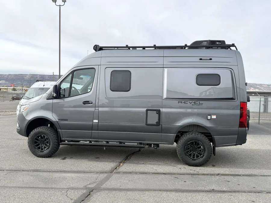 2026 Winnebago Revel Sport 44C | Photo 11 of 13