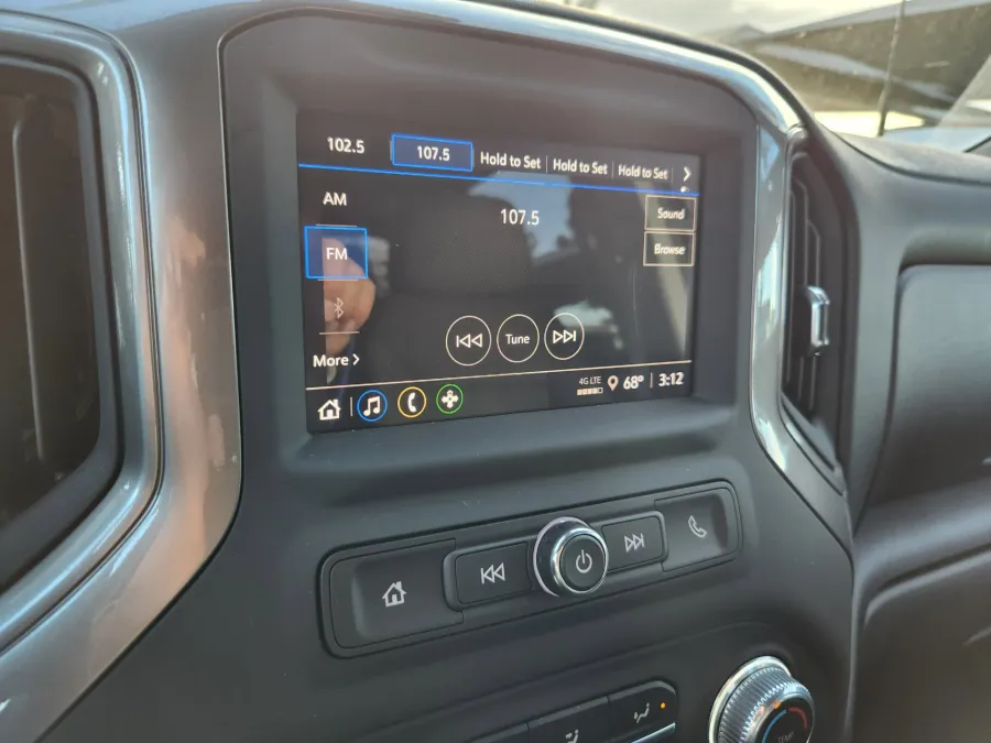 2026 GMC Sierra 2500HD Pro | Photo 25 of 30