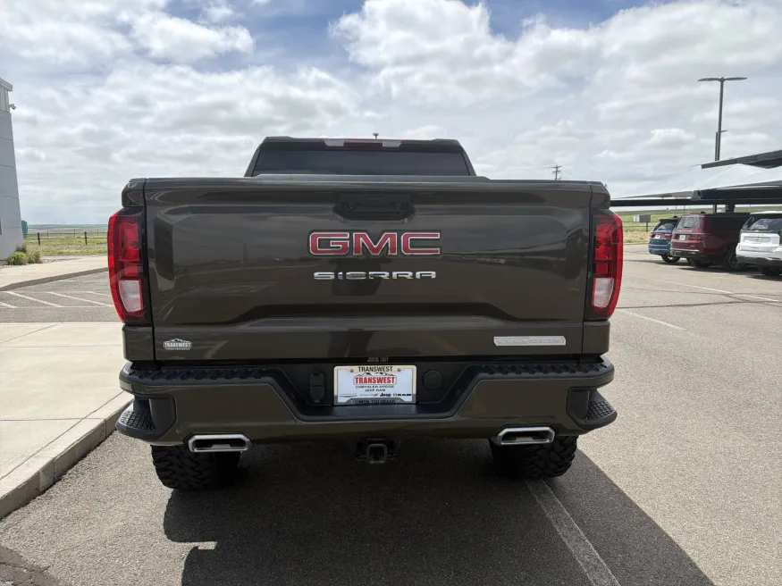 2024 GMC Sierra 1500 Elevation | Photo 6 of 22