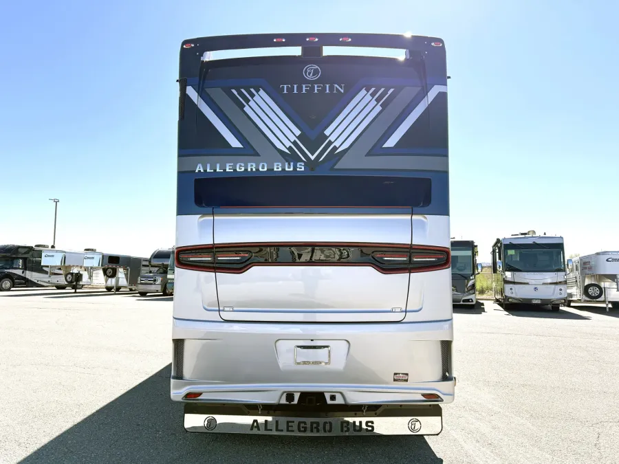 2023 Tiffin Allegro Bus 45FP | Photo 24 of 35