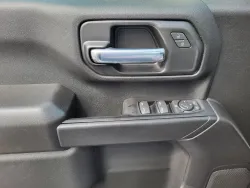 2026 GMC Sierra 2500HD Pro | Thumbnail Photo 18 of 24