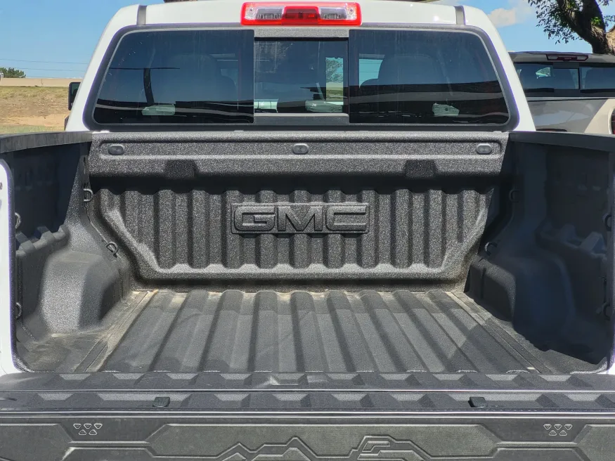 2026 GMC Canyon 4WD Elevation | Photo 25 of 26