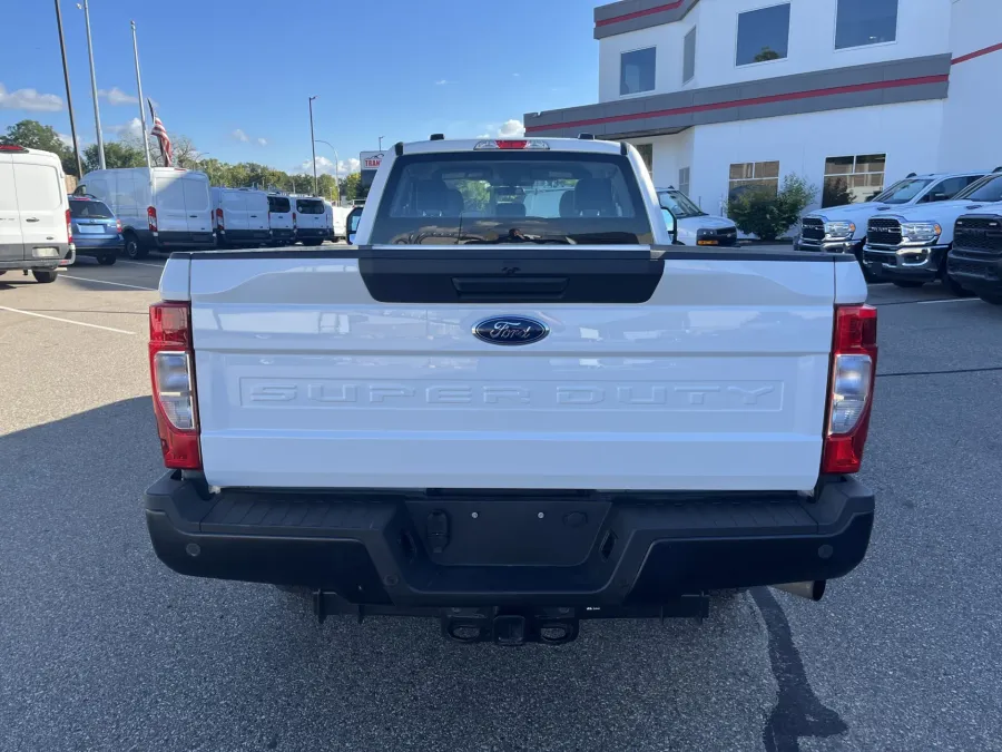2022 Ford F250 | Photo 14 of 21