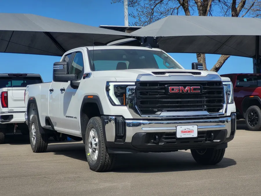 2026 GMC Sierra 2500HD Pro | Photo 2 of 24