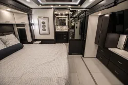 2026 Newmar Mountain Aire 4118 | Thumbnail Photo 24 of 45