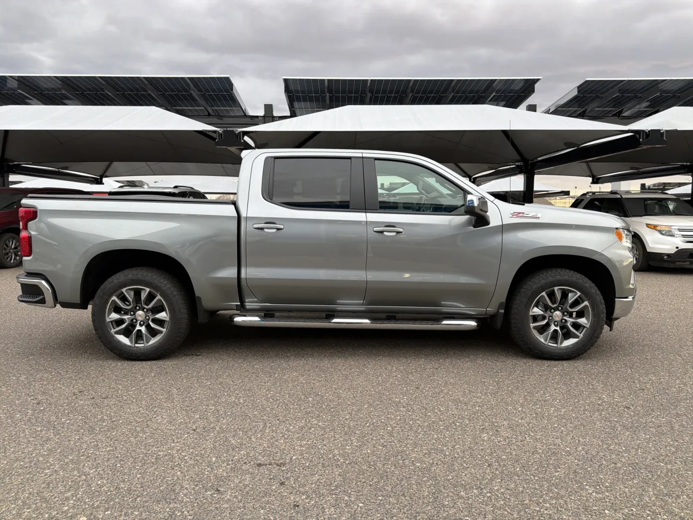 2026 Chevrolet Silverado 1500 LT | Photo 5 of 19