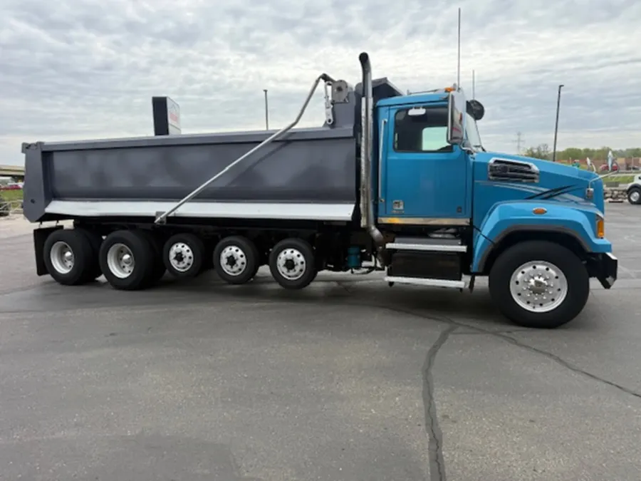 2019 Western Star 4700SF | Photo 9 of 14