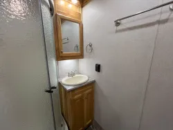 2023 Sundowner Krawler 2286 KM | Thumbnail Photo 22 of 25