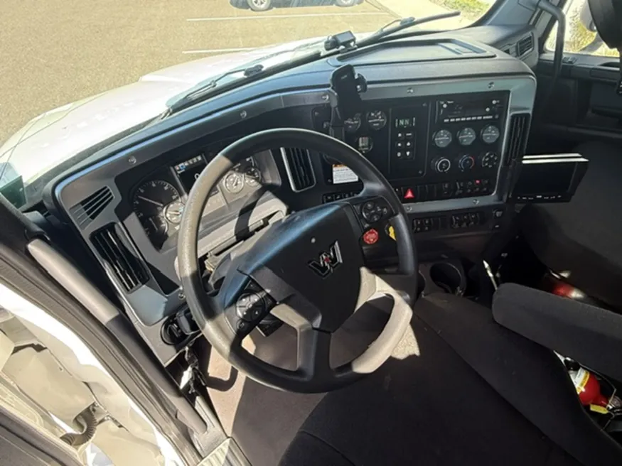 2026 Western Star 47X | Photo 10 of 13