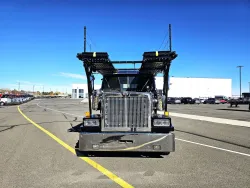 2021 Western Star 4900FA | Thumbnail Photo 2 of 28