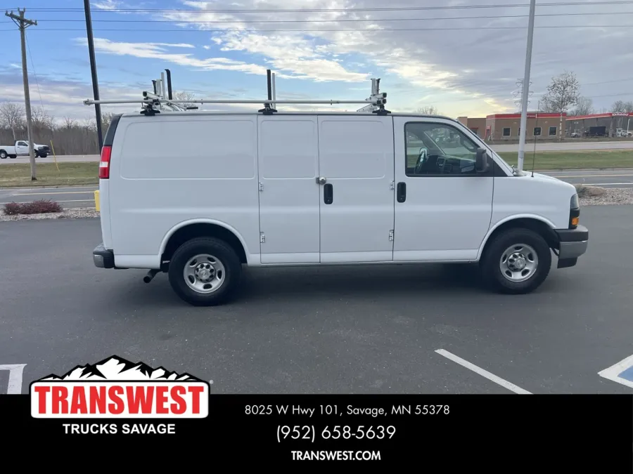 2020 Chevrolet Express 3500 | Photo 10 of 13