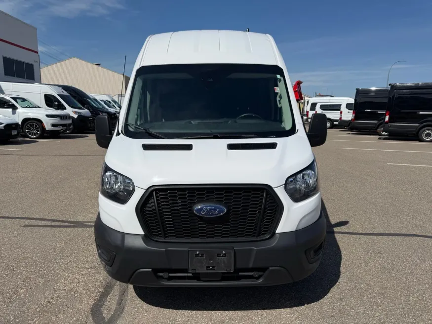 2023 Ford Transit-250 Base | Photo 16 of 20