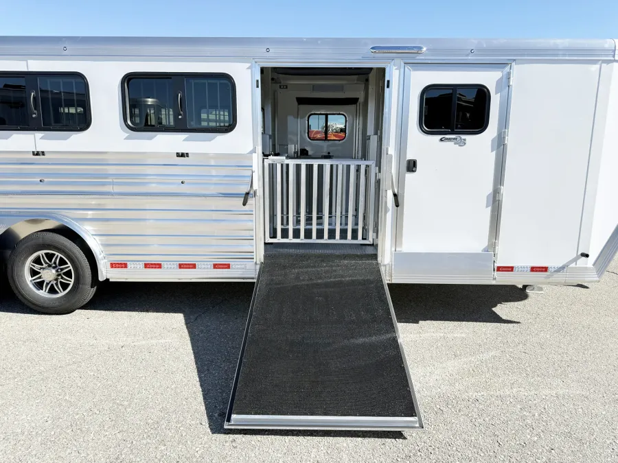 2026 Cimarron Showstar LX | Photo 9 of 20