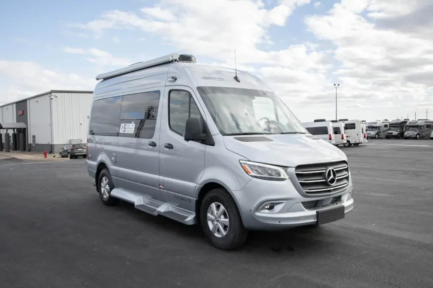 2026 Pleasure-way Ascent | Photo 7 of 20