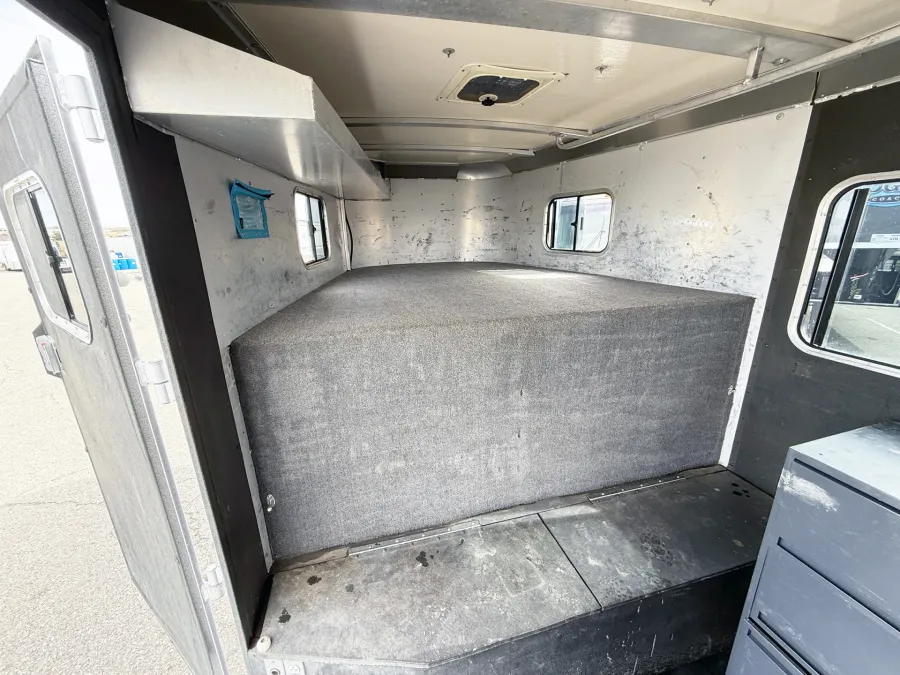 1999 Hart Deluxe | Photo 14 of 19