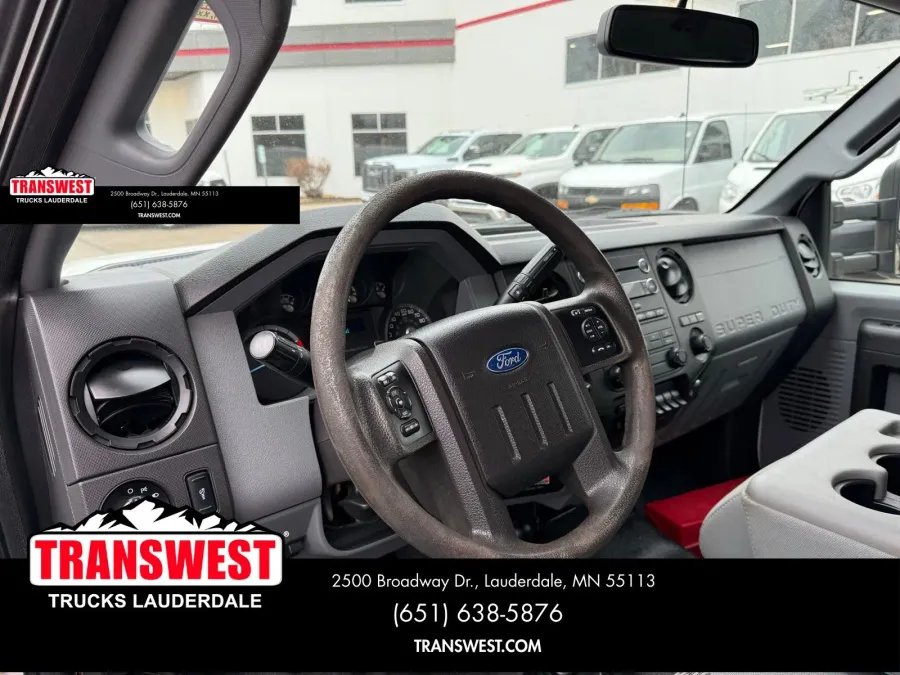 2016 Ford Super Duty F-550 XL | Photo 3 of 20
