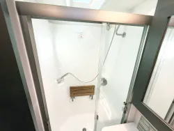 2027 Newmar Canyon Star 3947 | Thumbnail Photo 14 of 32