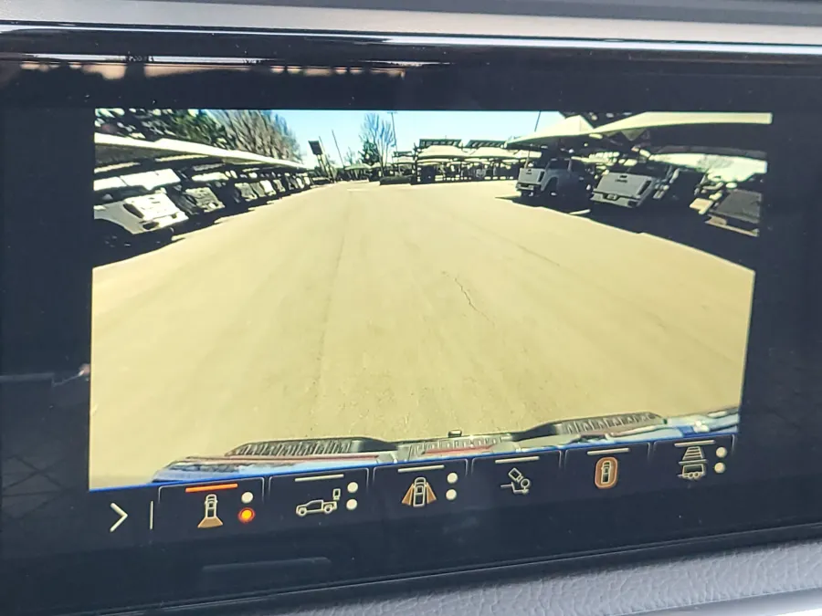 2026 GMC Sierra 1500 Denali | Photo 15 of 26