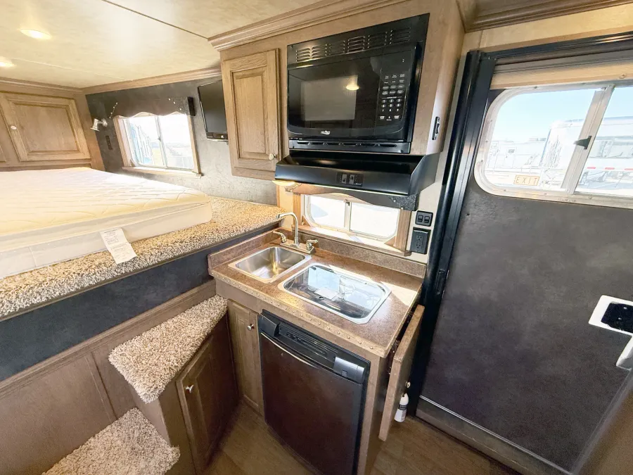 2014 Elite 3HGN LQ | Photo 7 of 24