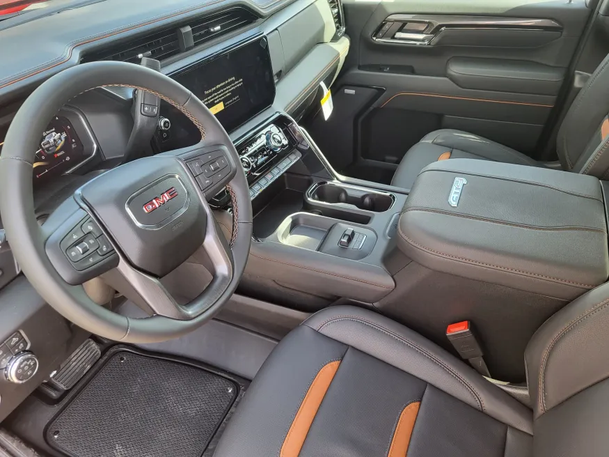 2026 GMC Sierra 2500HD AT4 | Photo 11 of 24