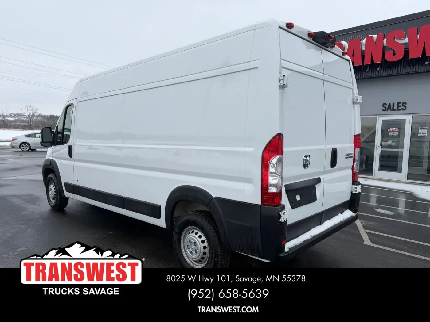 2025 RAM ProMaster 2500 High Roof | Photo 2 of 20