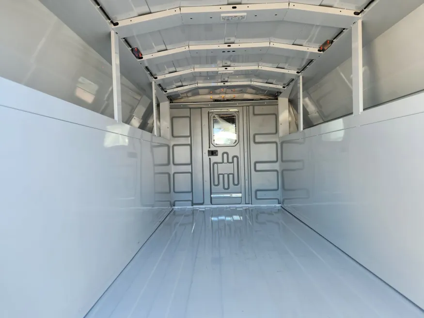 2025 GMC Savana Commercial Cutaway | Photo 9 of 22