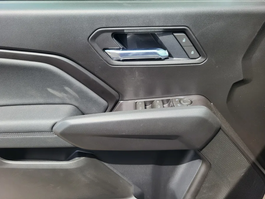 2026 GMC Canyon 4WD Elevation | Photo 19 of 26