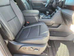 2026 GMC Sierra 1500 Denali | Thumbnail Photo 17 of 31